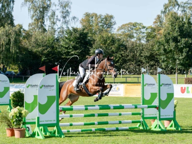 Landesponyturnier Impressionen Springen 1